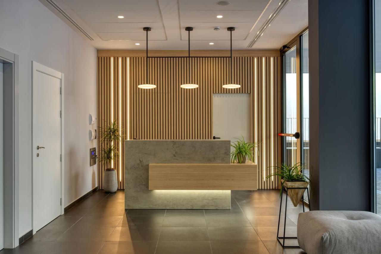 Dwo Colours Alcala Hotell Madrid Exteriör bild